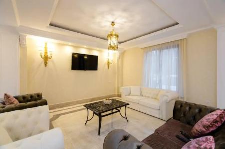 Orchid Boutique - 41