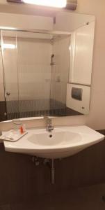 The Curzon Court - 47