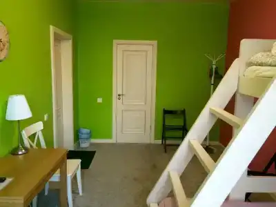 Спи Здесь - 79