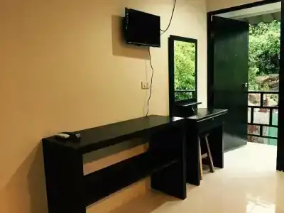 Kitty Guesthouse - 12