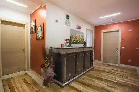 La Grotta - 8