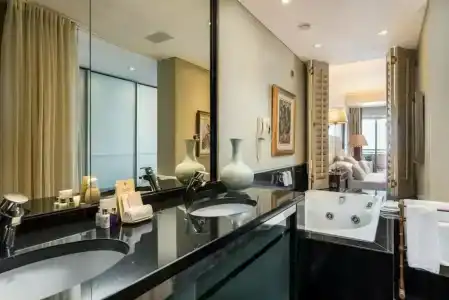 Royal Savoy - Ocean Resort - Savoy Signature - 26