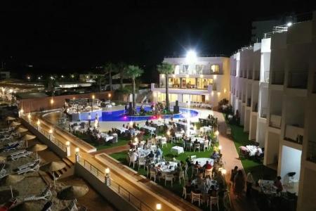 Mimoza Seafront & Beach - 16