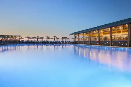 Arina Beach Resort - 15