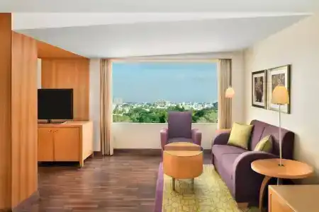 Courtyard by Marriott Chennai - 44