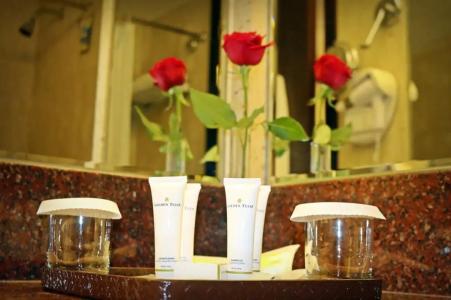 Golden Tulip Bahrain - 58