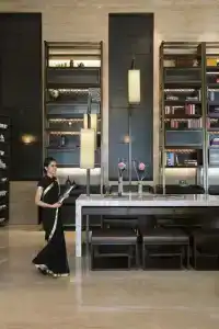 Jw Marriott Mumbai Sahar Airport - 20