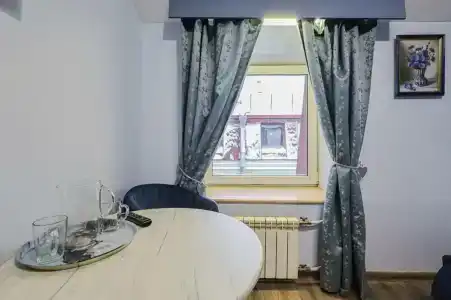 Невский проспект - 81