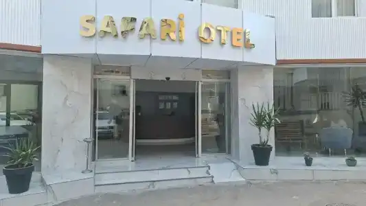 Safari - 16