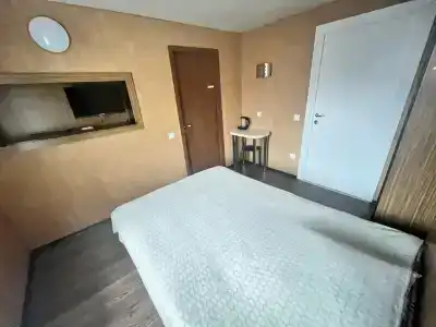 Вернисаж - 28