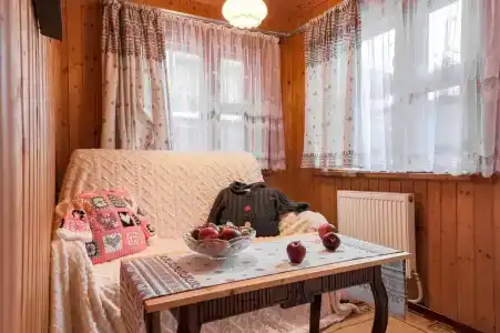 Монастырская изба - 27