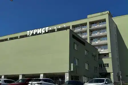 Турист - 0