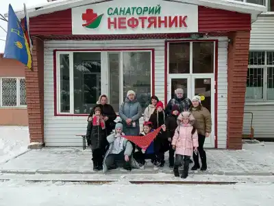Нефтяник - 11