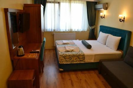 Riverland Suites - 14