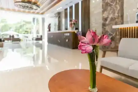 Aria Grand & - 23