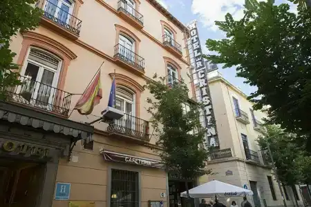 Reina Cristina - 3