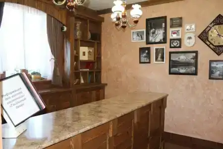 Гостиный двор - 100