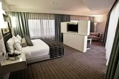 Ramada Plaza By Wyndham Istanbul Tekstilkent - 42