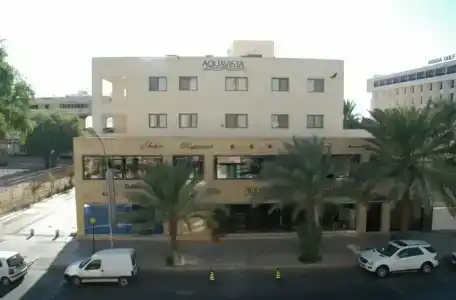 Aquavista & Suites - 8