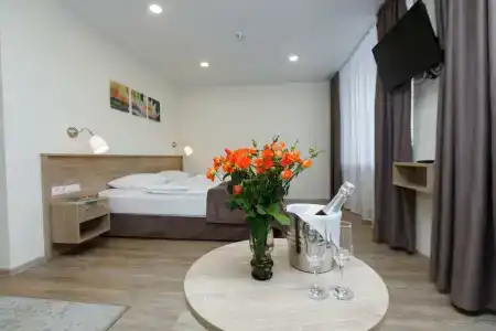 Репинская - 17