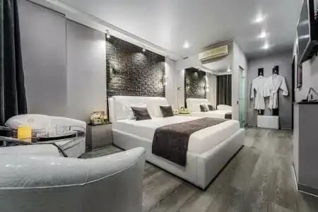 Алекс отель на Дыбенко - 5