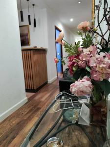 Невский проспект - 27