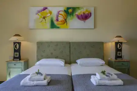 Latchi Family Resort - 4