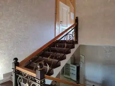 МИКА ЦЕНТР - 44