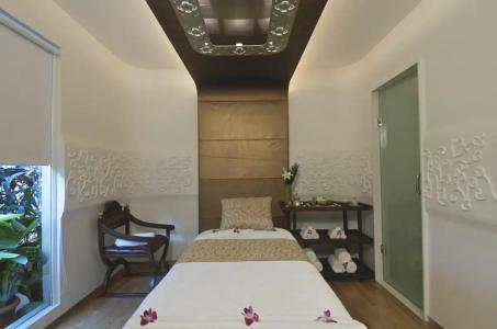 President - Ihcl Seleqtions - 37