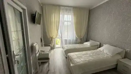 Адмирал - 44