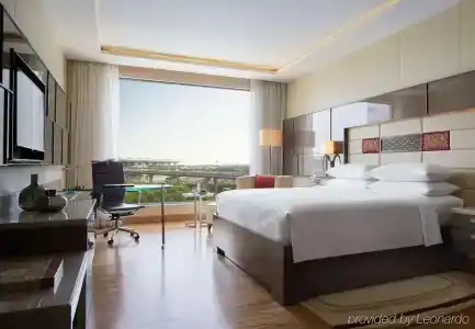 Jw Marriott Mumbai Sahar Airport - 82