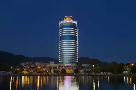 Wyndham Grand İzmir Özdilek