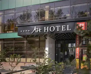 Art Hotel - 0