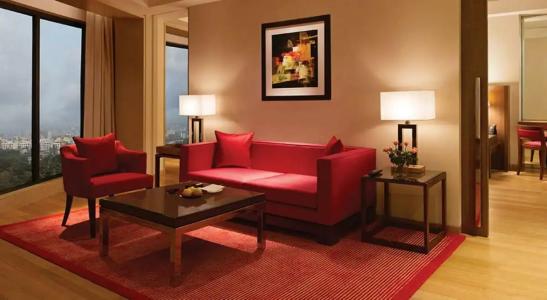 Trident Bandra Kurla - 24