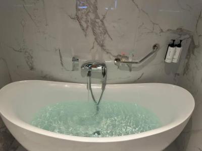 Crowne Plaza, An Ihg Hotel - 37
