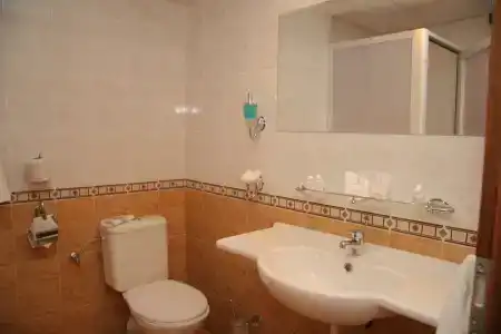 Estreya Palace - 57