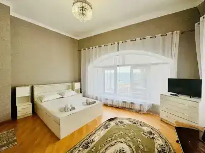 Красный бак - 83