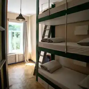 SubWay Hostel - 7