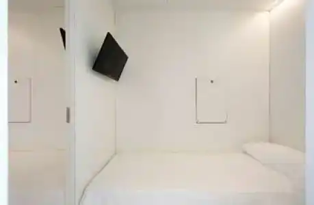 Bed & Boarding - 29