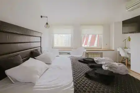 Невский проспект - 85