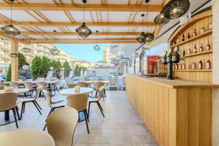 Royal by Undersun - 10