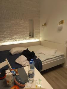 Booking Today - 16