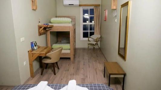 Second Home Hostel - 11