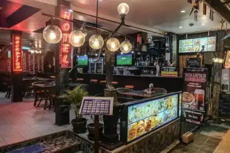 Little Mermaid Guesthouse & Restaurant - 23