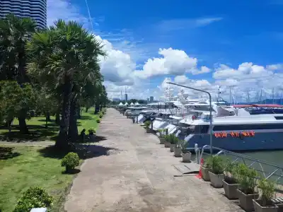 Botany Beach Resort - 10