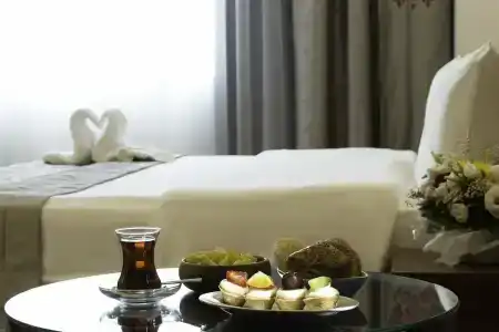 Ramada & Suites by Wyndham İstanbul Ataköy - 90