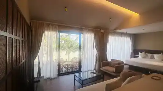 Triple Tree Beach Resort - 2