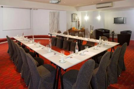 Best Western Premier Le Patio des Artistes Wellness Jacuzzi - 68