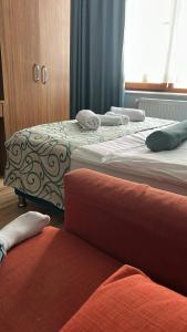 Riverland Suites - 17