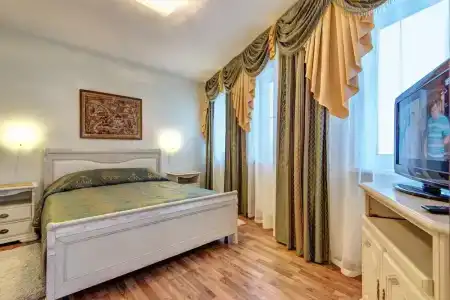 ГТК Театральный - 84